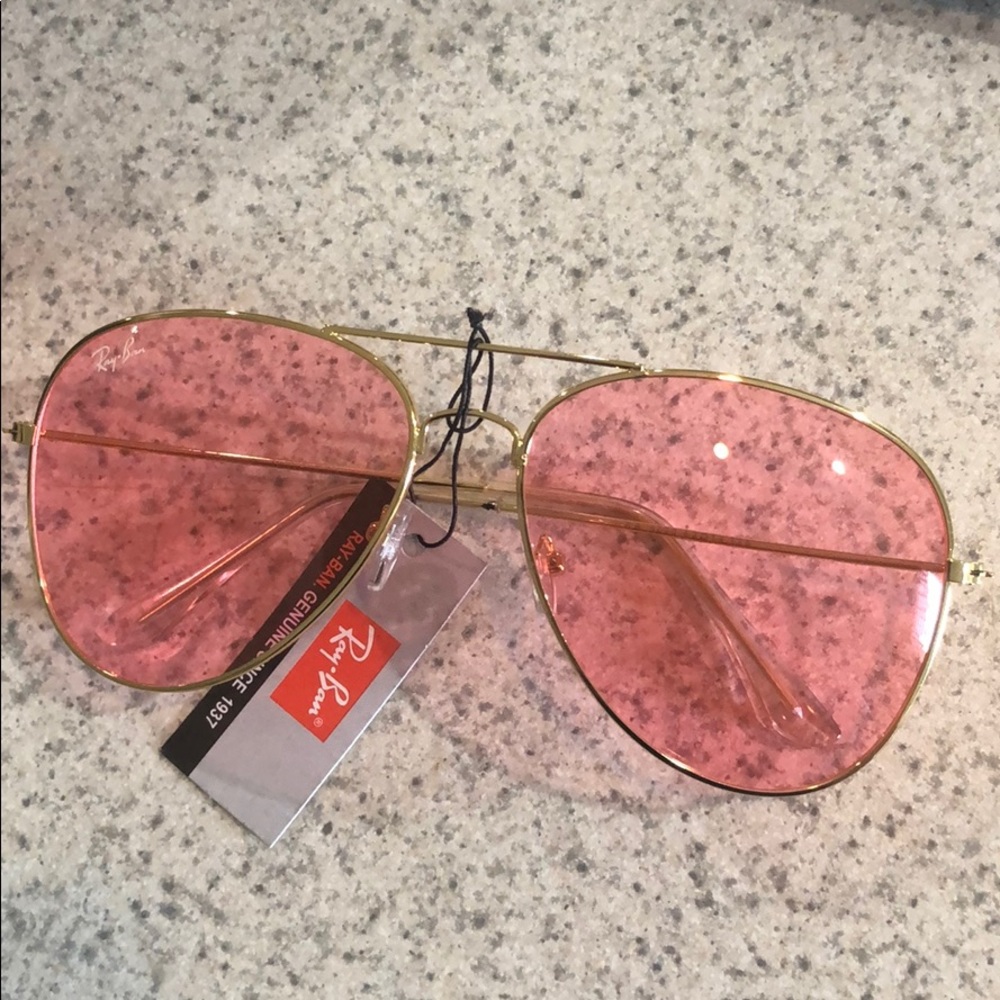 Womens Ray-Ban style glasses!